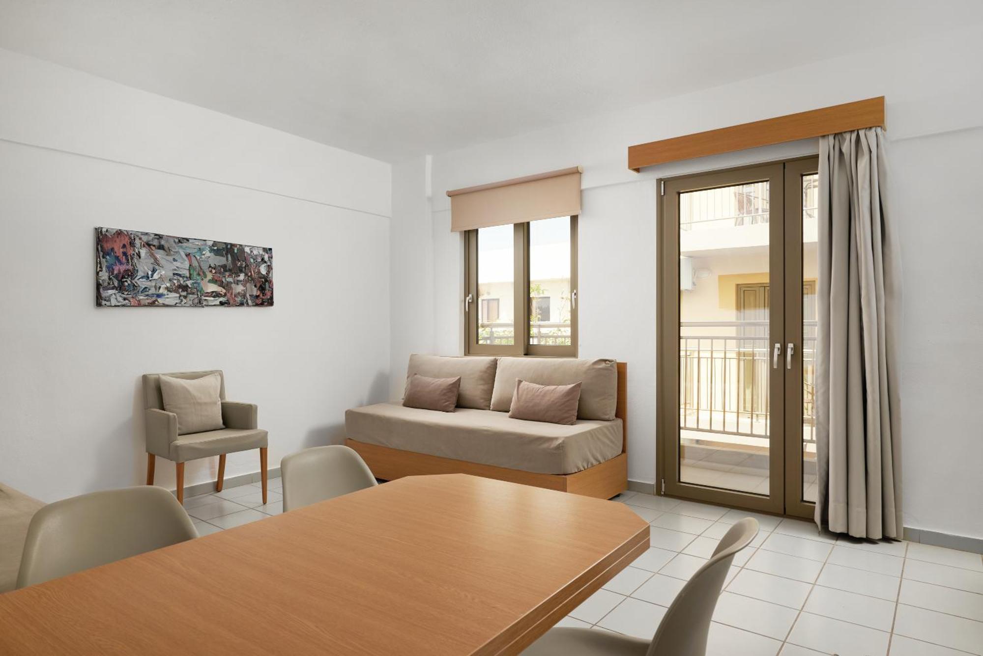 Acropolis Apartments Hersonissos  Dış mekan fotoğraf