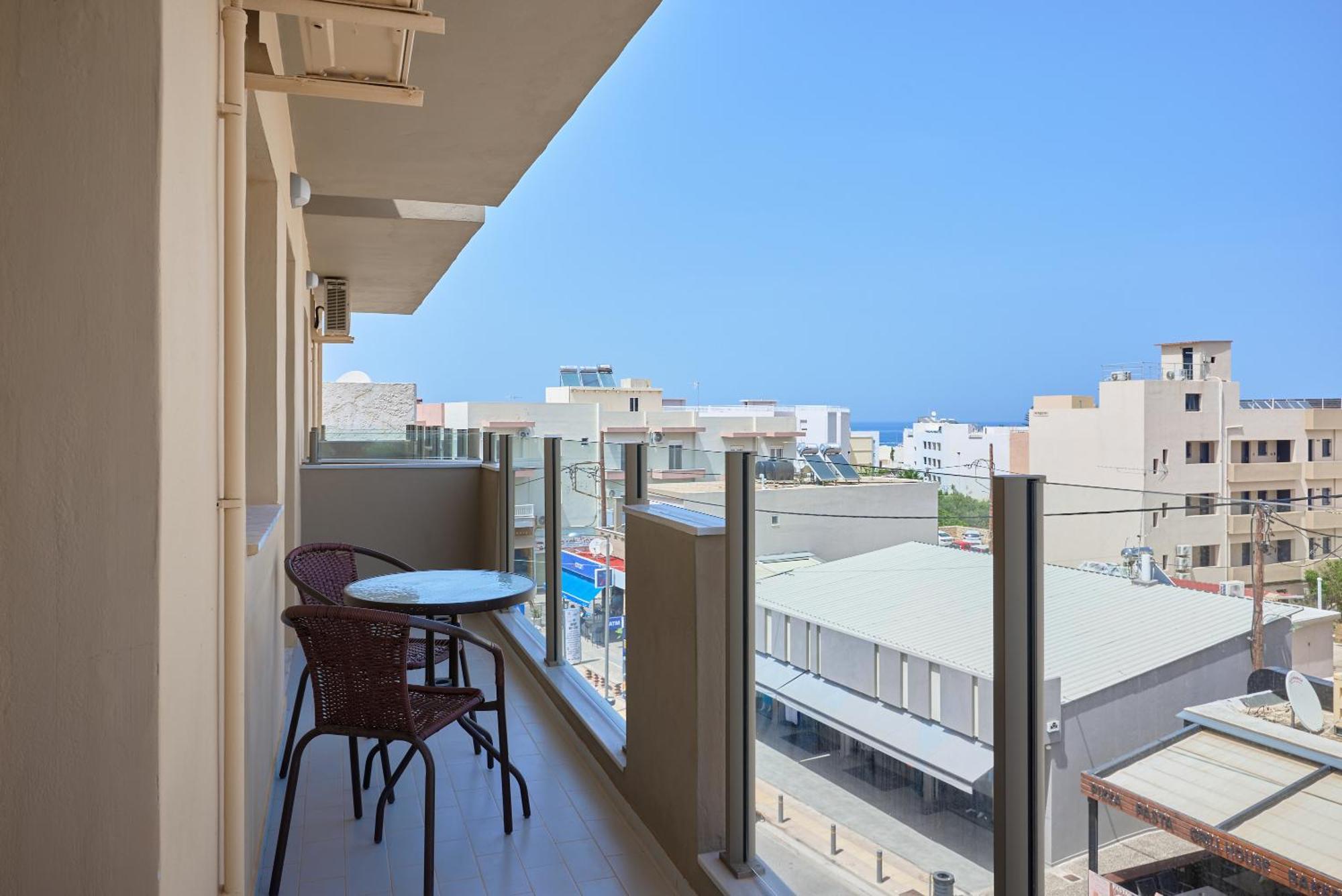 Acropolis Apartments Hersonissos  Dış mekan fotoğraf