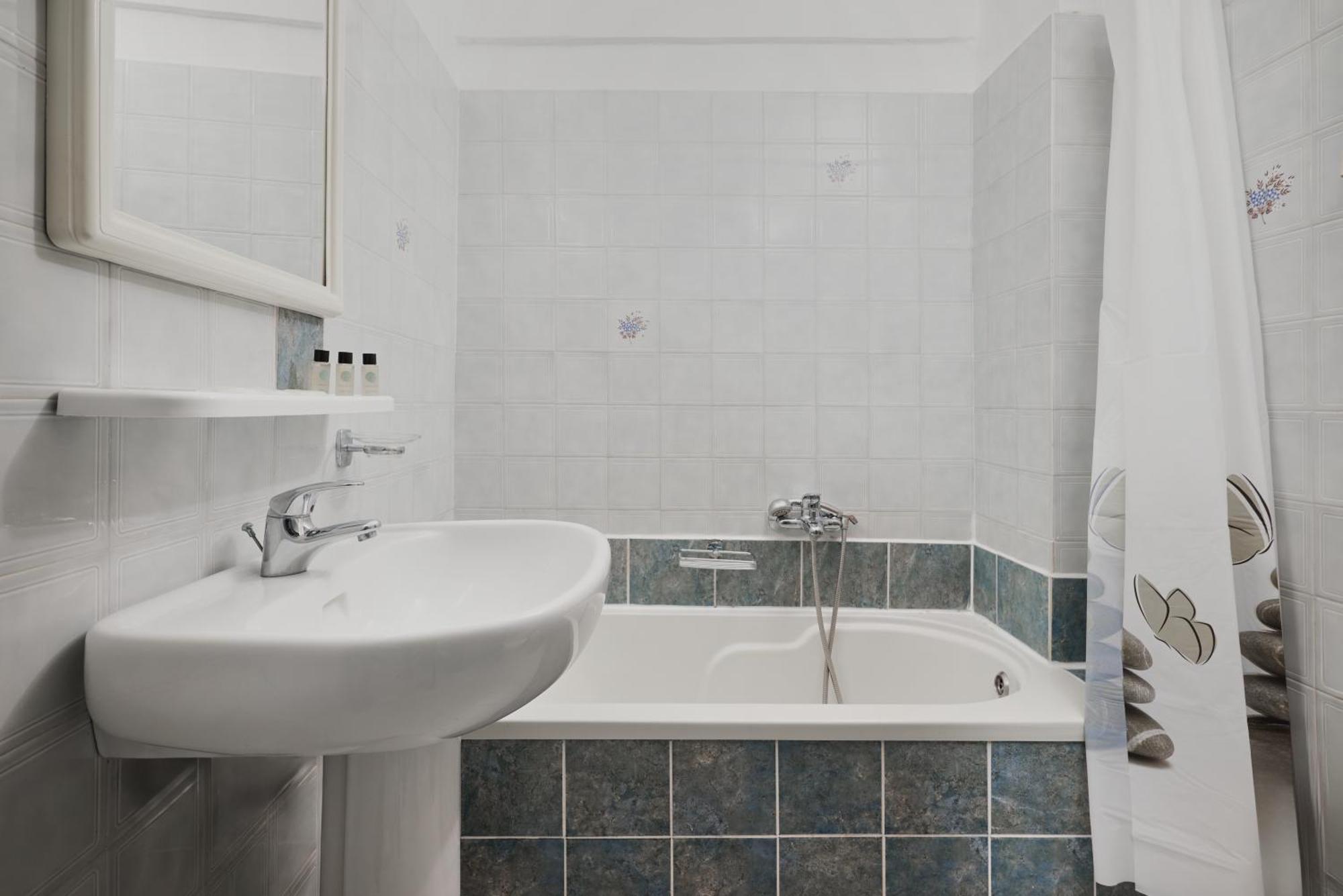 Acropolis Apartments Hersonissos  Dış mekan fotoğraf