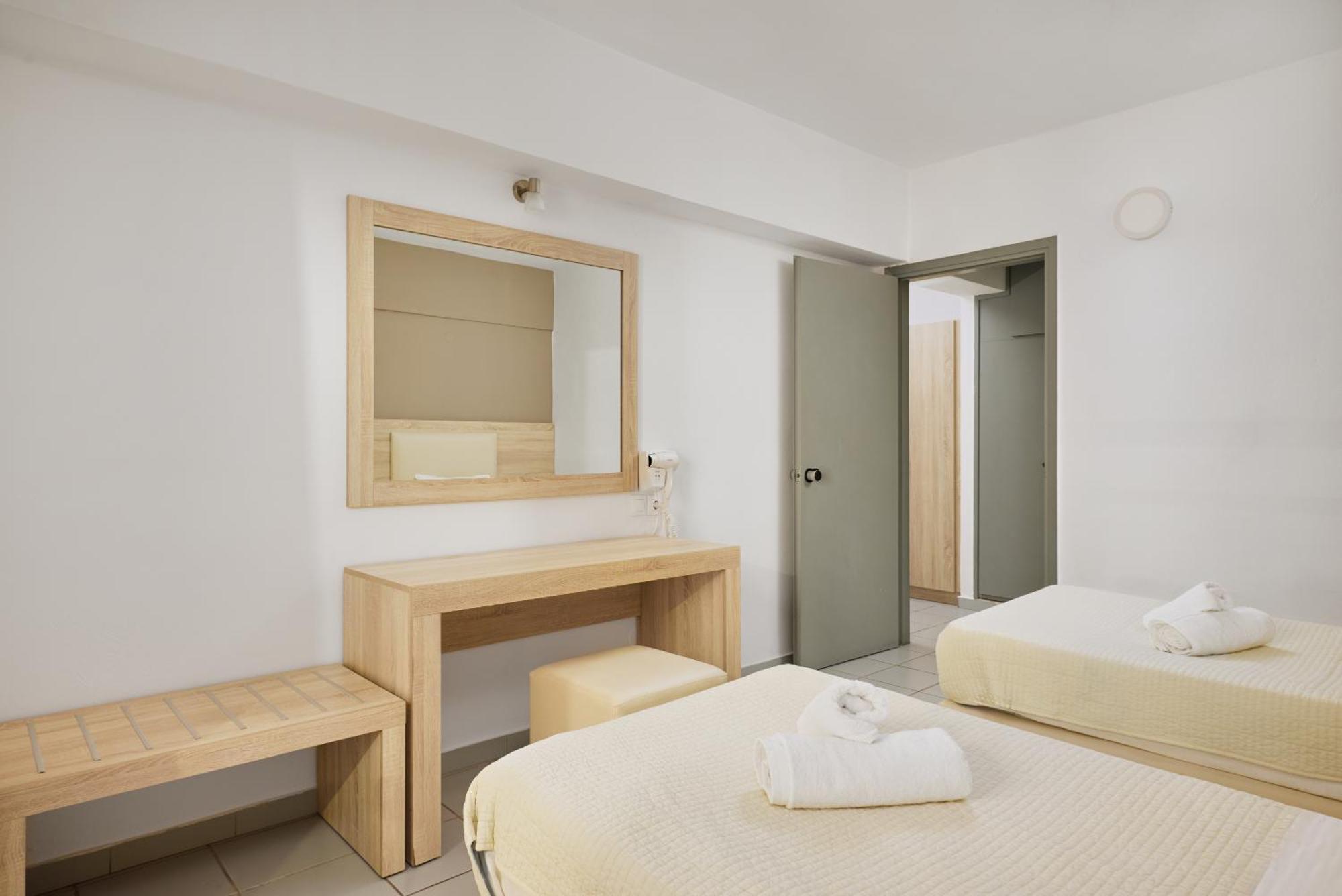 Acropolis Apartments Hersonissos  Dış mekan fotoğraf